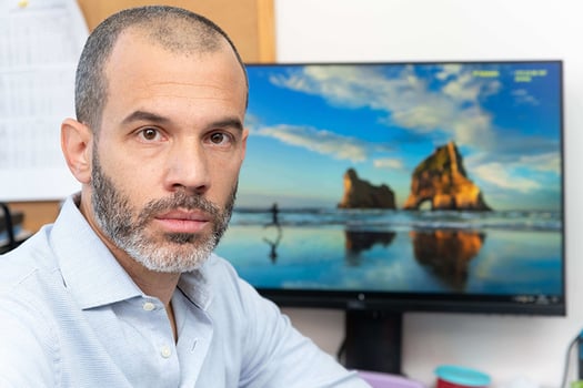 אורי קרן, מחזיק 15%, צלם: עמי ארליך, פאנדר